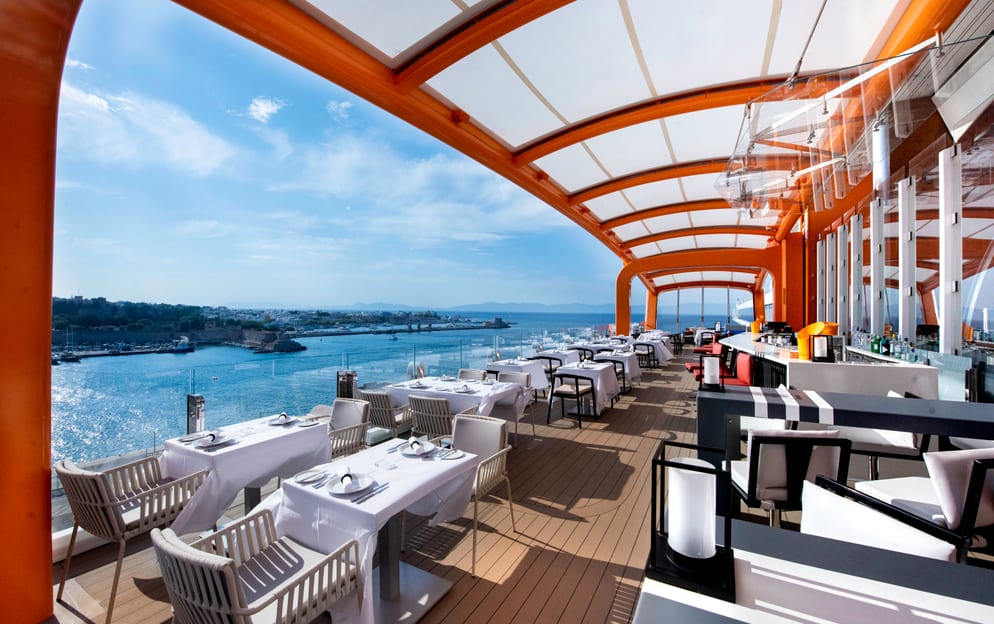 Celebrity Cruises, Celebrity Apex, The Magic Carpet ©CEL.jpg